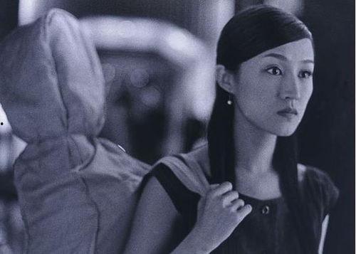 花样的年华在线观看,青春岁月里的浪漫回忆  第1张